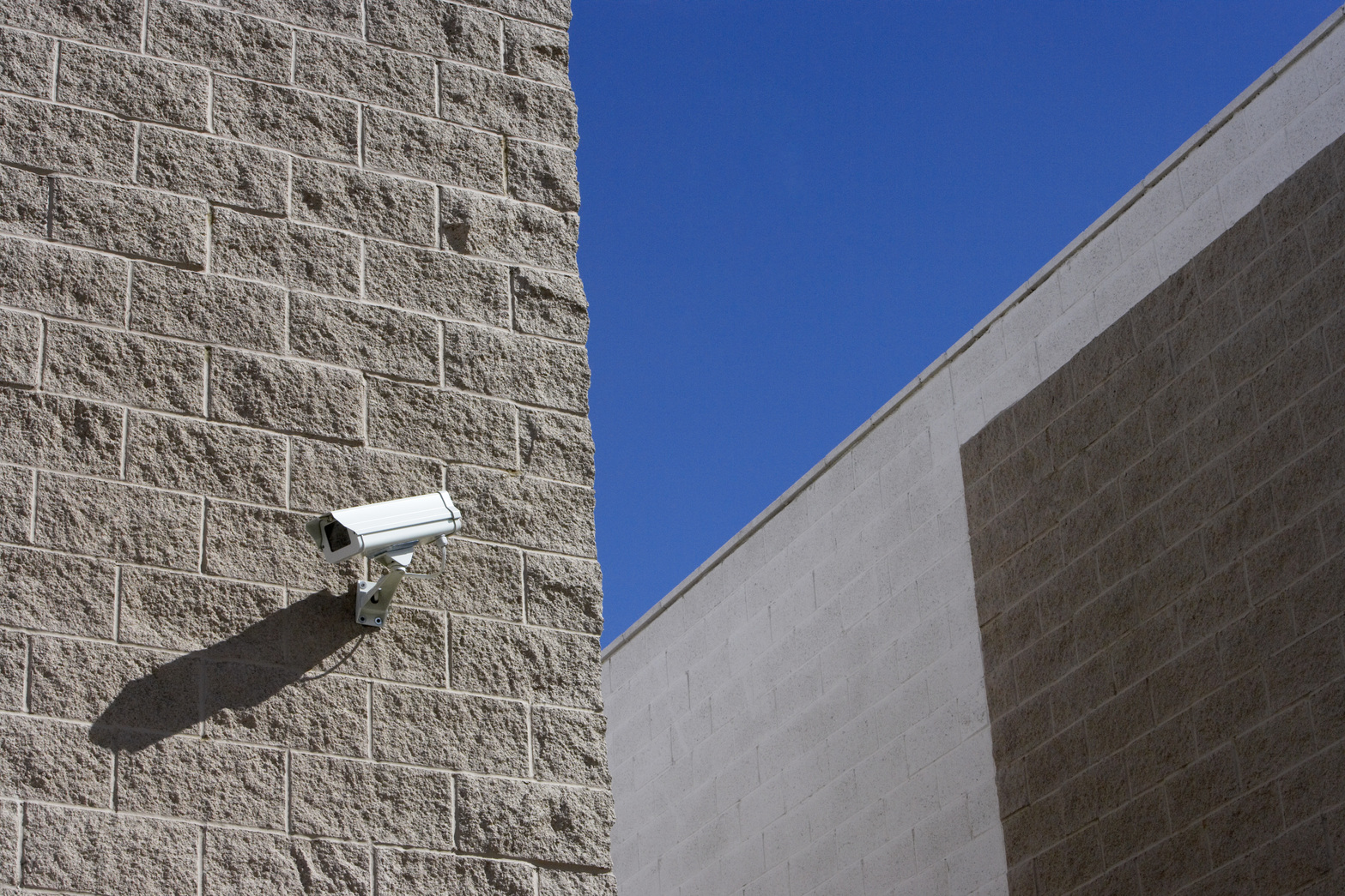 find cheap Orlando airport parking rates